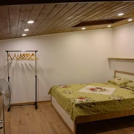Sharma Apartment Odesa